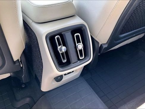 Used 2023 Volvo XC40 B5 Plus w/ Driver Assist Package AWD/4WD image 32