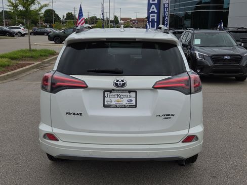 Used 2018 Toyota RAV4 Platinum AWD/4WD image 4