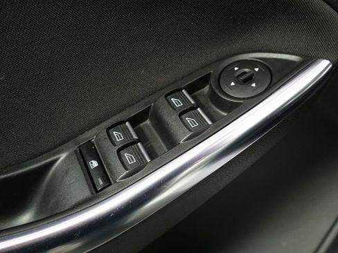 Used 2018 Ford Focus ST w/ Equipment Group 401A FWD image 23