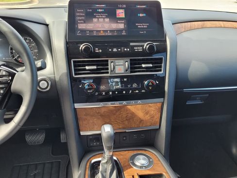 Used 2024 Nissan Armada SL w/ Cargo Package image 9