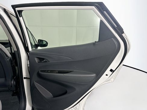 Used 2019 Chevrolet Bolt LT image 28