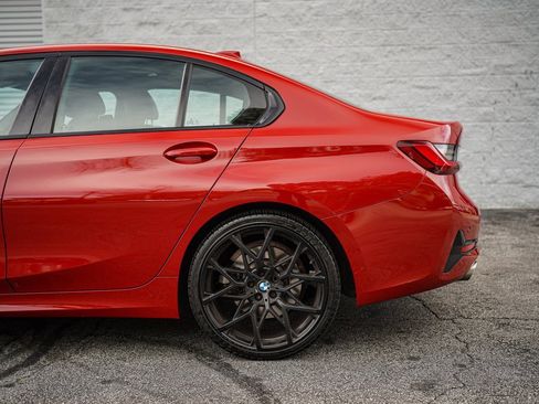 Used 2022 BMW 330i Sedan w/ Convenience Package image 12