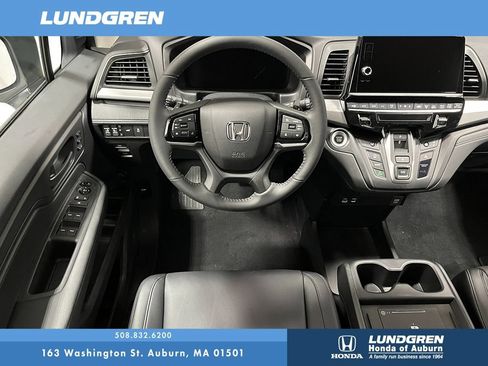 New 2026 Honda Odyssey EX-L image 7