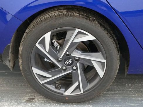 New 2024 Hyundai Elantra SEL w/ Convenience Package image 18