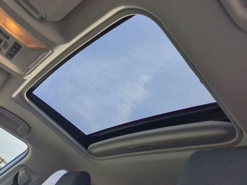 Used 2019 Toyota RAV4 XLE w/ Convenience Package image 25