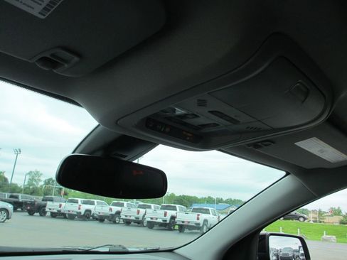 Used 2023 GMC Acadia AT4 w/ Technology Package AWD/4WD image 33