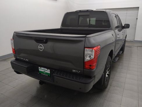 Used 2021 Nissan Titan SV w/ SV Convenience Package RWD image 7