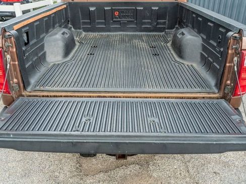 Used 2012 Ford F250 Lariat image 14