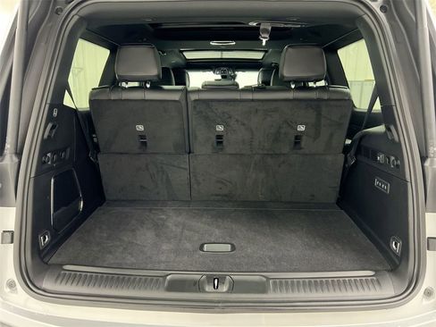 New 2026 Jeep Grand Wagoneer Limited w/ Premium Group II image 25