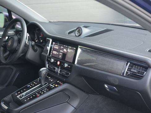 Certified 2026 Porsche Macan Turbo AWD/4WD image 28