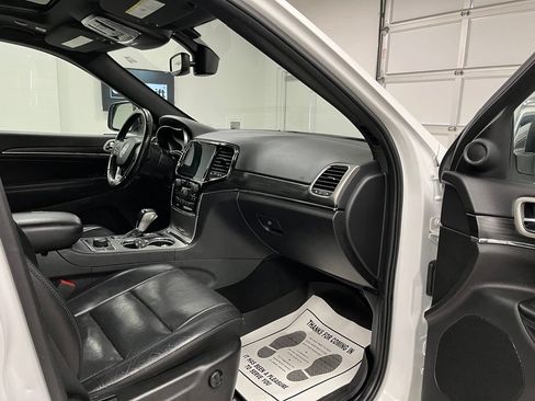 Used 2020 Jeep Grand Cherokee Limited w/ Luxury Group II AWD/4WD image 59