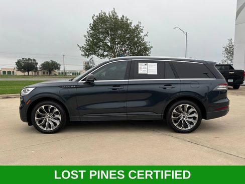 Used 2023 Lincoln Aviator Grand Touring w/ Equipment Group 301A AWD/4WD image 2