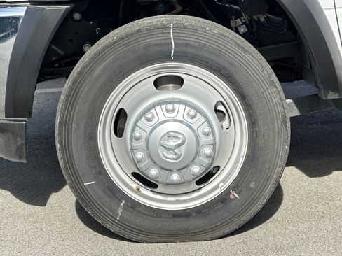 New 2025 RAM 5500 Tradesman AWD/4WD image 30
