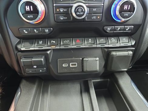 Certified 2022 GMC Sierra 3500 AT4 w/ AT4 Premium Plus Package image 24