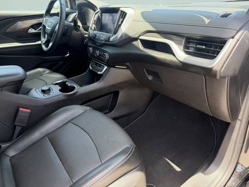 Used 2023 GMC Terrain SLT AWD/4WD image 17