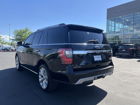 Used 2019 Ford Expedition Limited w/ Equipment Group 302A AWD/4WD image 2