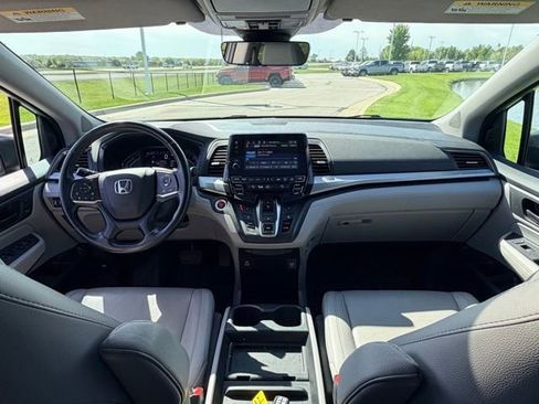 Used 2022 Honda Odyssey EX-L image 6