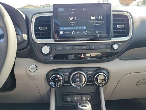 New 2026 Hyundai Venue SEL image 13