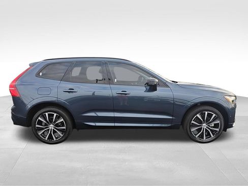 Used 2024 Volvo XC60 B5 Plus w/ Protection Package Premier AWD/4WD image 6