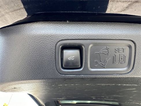 Certified 2022 Ford Expedition Max Platinum image 47