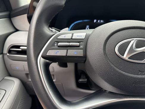 Certified 2025 Hyundai Palisade SEL AWD/4WD image 18
