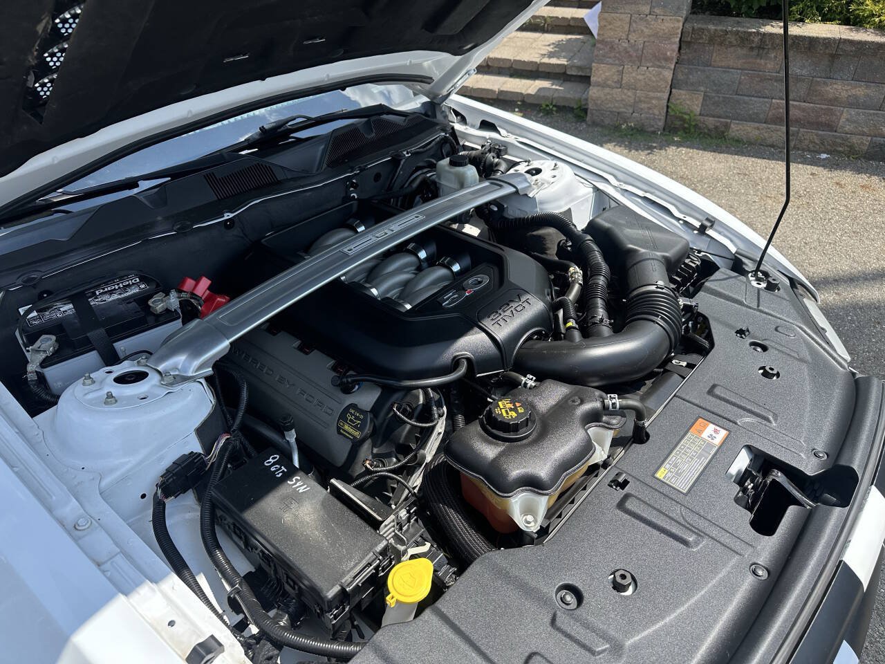 Used 2014 Ford Mustang GT Premium RWD image 13