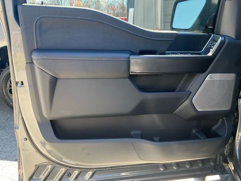 New 2025 Ford F150 Lariat w/ Equipment Group 501A Mid image 18