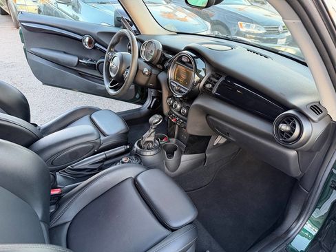 Used 2014 MINI Cooper 2-Door Hardtop image 7