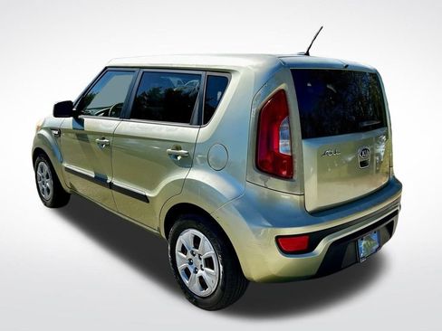 Used 2013 Kia Soul image 7