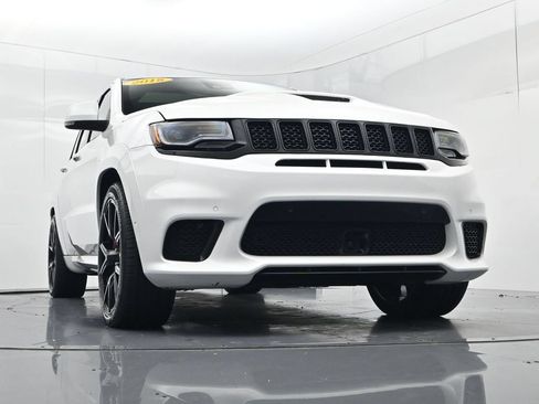Used 2018 Jeep Grand Cherokee Trackhawk AWD/4WD image 57