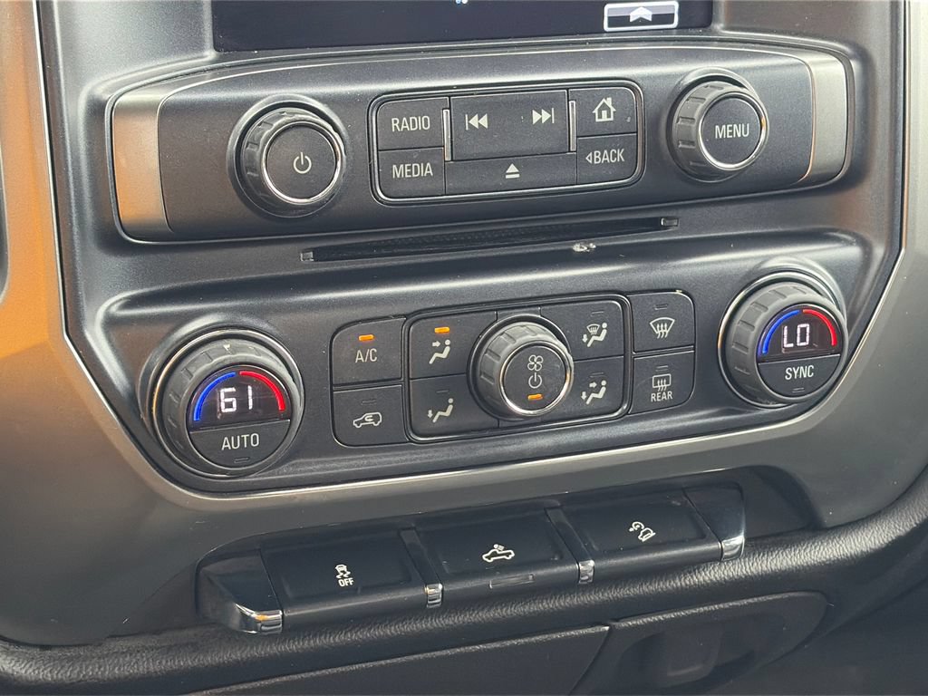 Used 2018 Chevrolet Silverado 1500 LT w/ All Star Edition AWD/4WD image 21