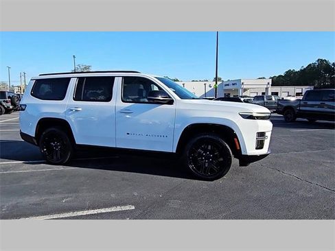 New 2026 Jeep Grand Wagoneer Limited image 38