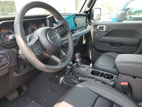 New 2025 Jeep Wrangler Unlimited Rubicon 392 image 6