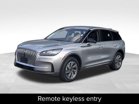 Certified 2023 Lincoln Corsair AWD w/ Equipment Group 101A image 9