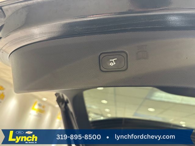 Used 2024 Ford Edge Titanium AWD/4WD image 19