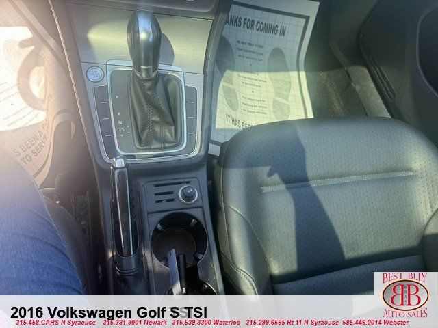 Used 2016 Volkswagen Golf Limited Edition FWD image 15