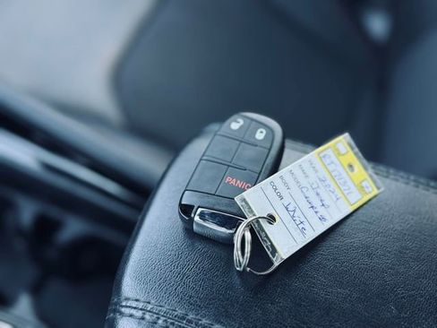 Certified 2024 Jeep Compass Trailhawk image 39