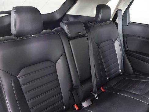 Used 2024 Ford Edge SEL w/ Convenience Package image 32