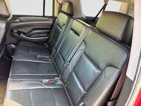 Used 2017 GMC Yukon XL SLT w/ Open Road Package AWD/4WD image 15
