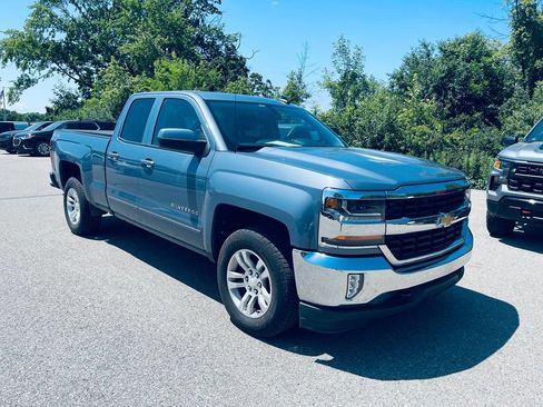 Used 2016 Chevrolet Silverado 1500 LT w/ All Star Edition AWD/4WD image 9