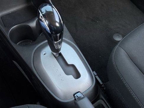 Used 2022 Chevrolet Spark LS image 19