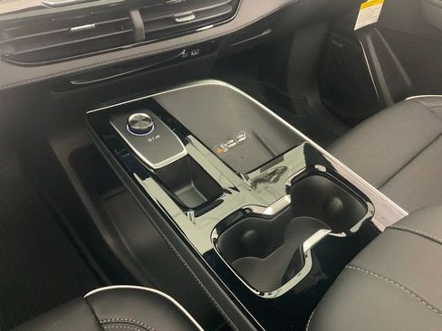 New 2026 Buick Enclave Sport Touring w/ Power Package FWD image 14