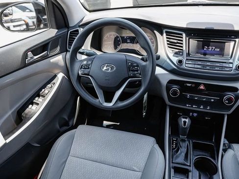 Used 2017 Hyundai Tucson SE w/ Cargo Package FWD image 17