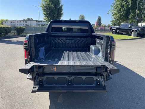 New 2026 GMC Sierra EV Elevation image 24