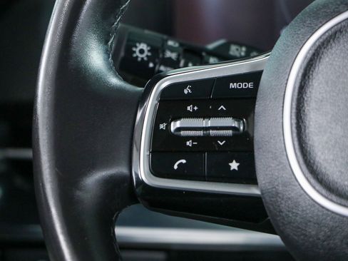 Used 2024 Kia Carnival SX Prestige FWD image 13