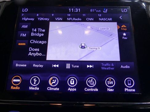 Used 2019 Jeep Grand Cherokee Trailhawk w/ Trailhawk Luxury Group AWD/4WD image 40