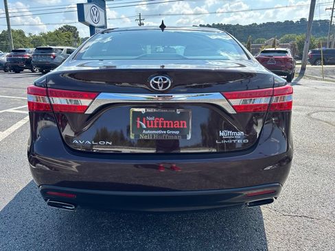 Used 2013 Toyota Avalon Limited FWD image 5