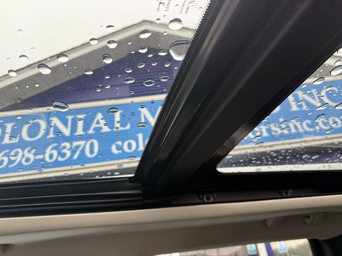 Used 2018 Jeep Cherokee Limited image 13