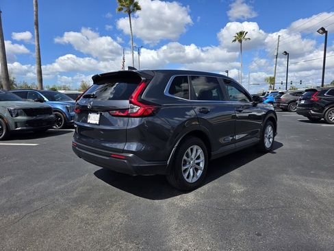 Used 2024 Honda CR-V EX image 10