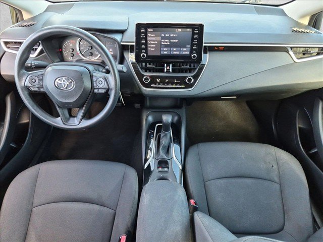 Used 2020 Toyota Corolla LE FWD image 23